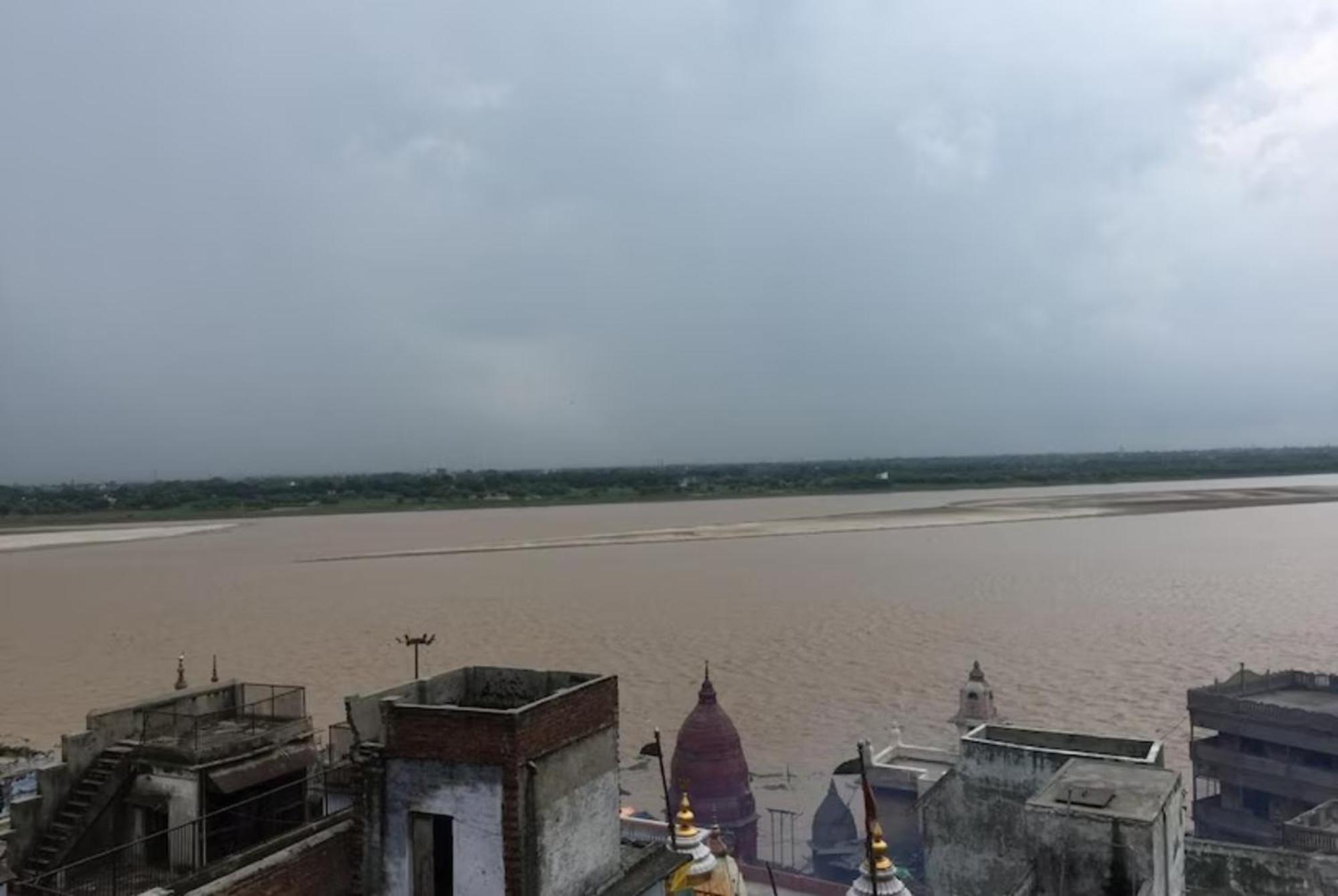 Grg Shanti Guest House Varanasi Near Manikarnika Ghat المظهر الخارجي الصورة