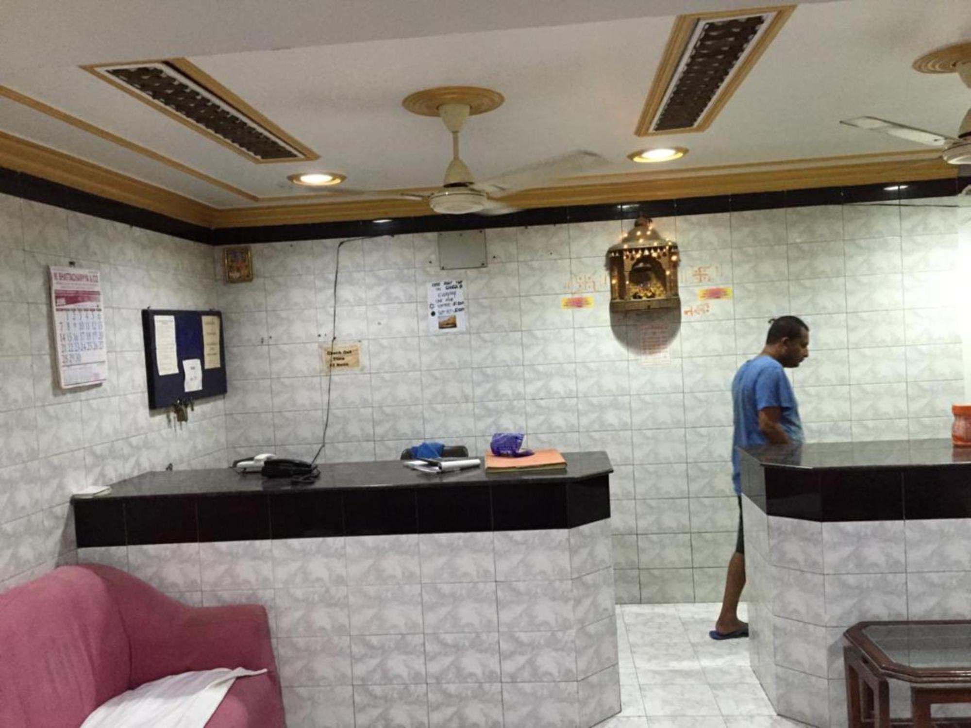 Grg Shanti Guest House Varanasi Near Manikarnika Ghat المظهر الخارجي الصورة