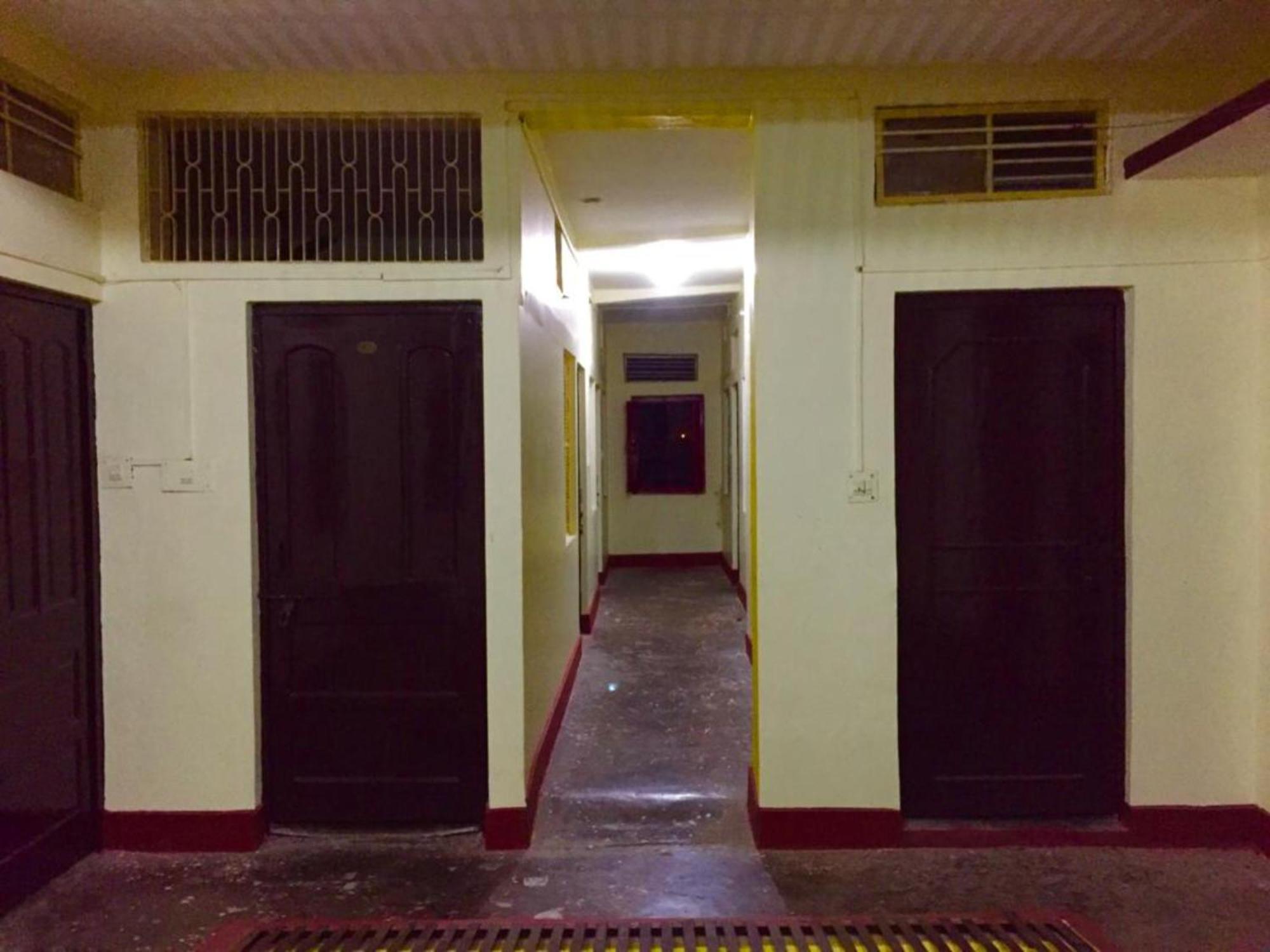 Grg Shanti Guest House Varanasi Near Manikarnika Ghat المظهر الخارجي الصورة