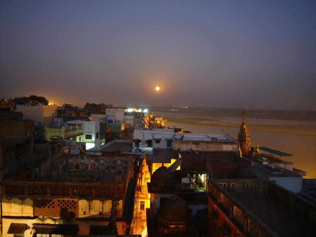 Grg Shanti Guest House Varanasi Near Manikarnika Ghat المظهر الخارجي الصورة