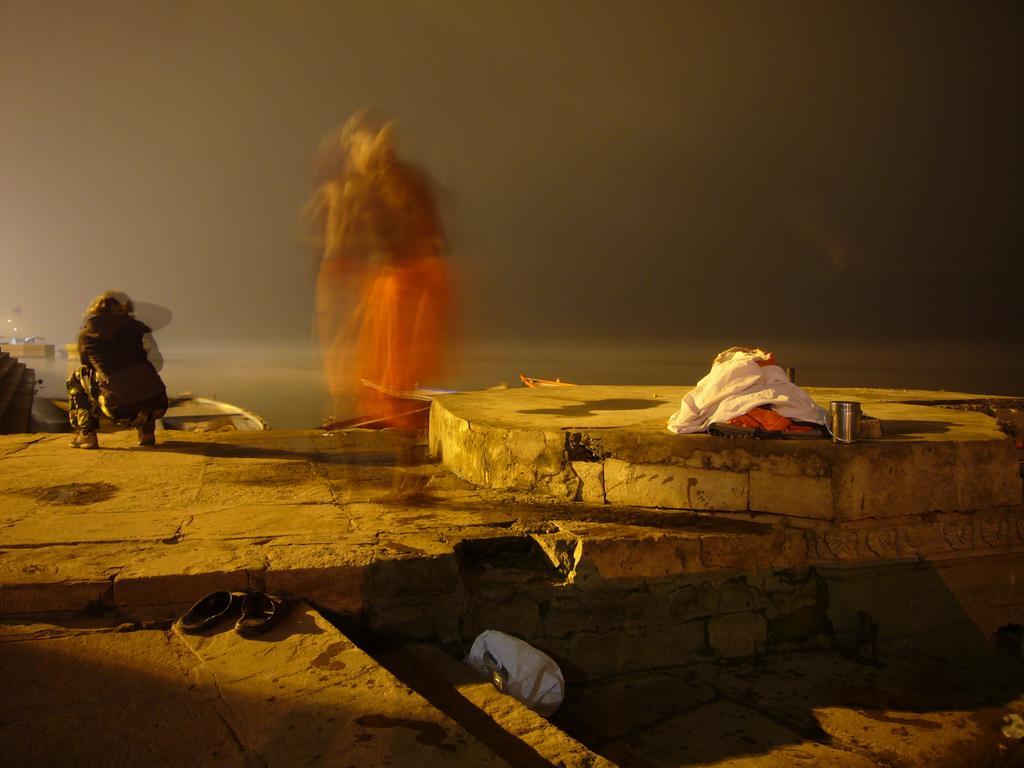 Grg Shanti Guest House Varanasi Near Manikarnika Ghat المظهر الخارجي الصورة