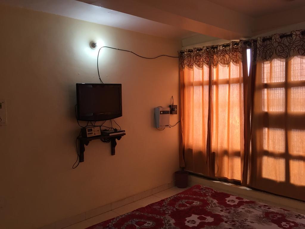 Grg Shanti Guest House Varanasi Near Manikarnika Ghat المظهر الخارجي الصورة