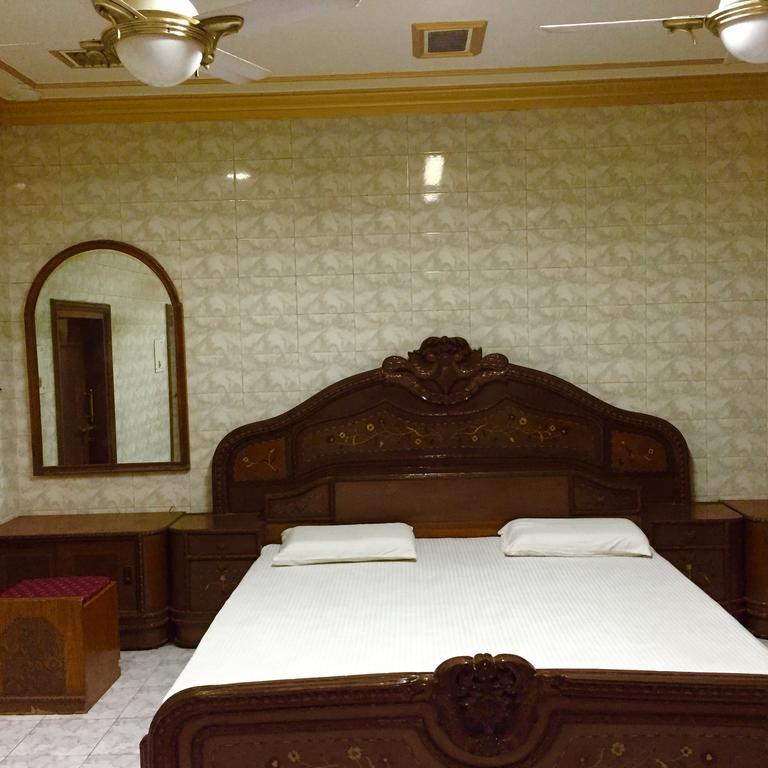 Grg Shanti Guest House Varanasi Near Manikarnika Ghat المظهر الخارجي الصورة